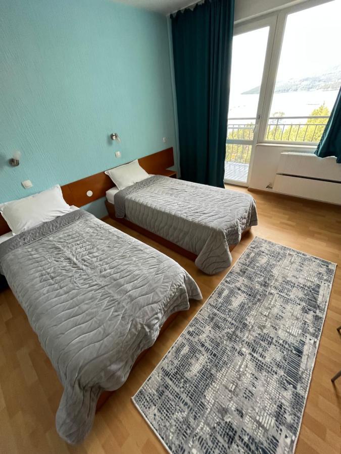 Хотел Панорама Доспат Exterior photo